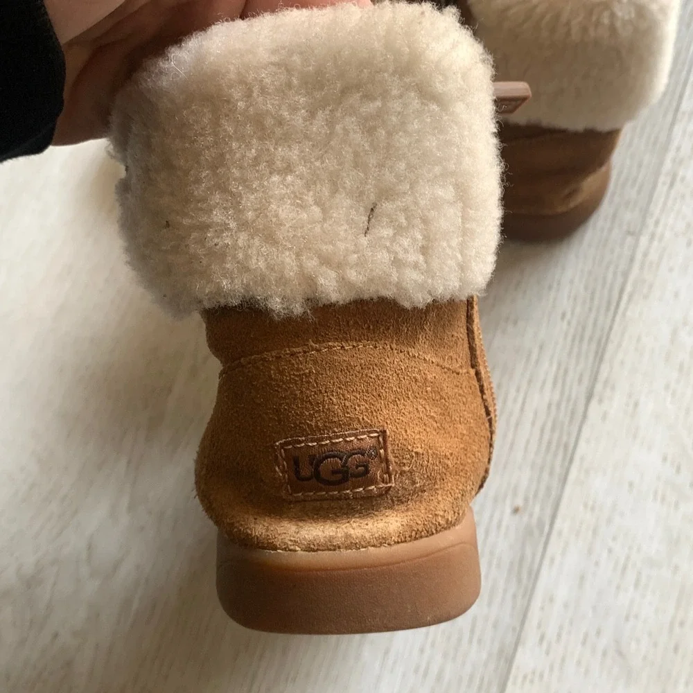 UGG Toddler Girls' Ramona Boots‎ Chestnut Suede Shearling Size 12